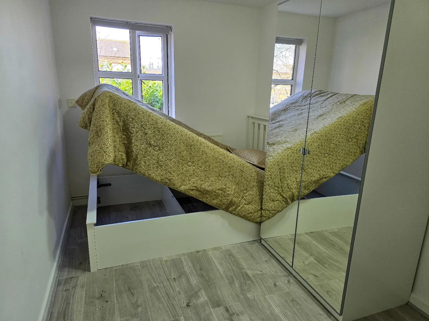 4 Bedroom Brand new Student Flat - Denison Court NG7 3PH - Image 5
